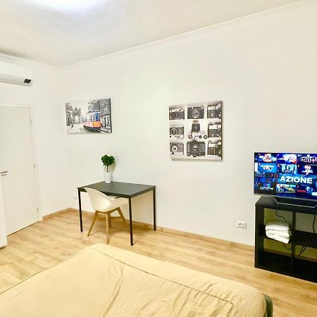 Camera Con Bagno Privato - Zona Bocconi Milán Exteriér fotografie